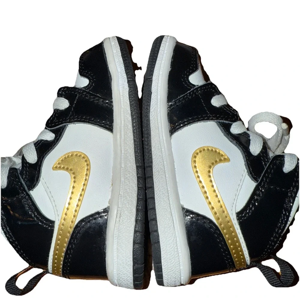 Nike Air Jordan 1 Retro Mid Black Gold White Shoes BQ6933-007 Size 5C‎ Toddler